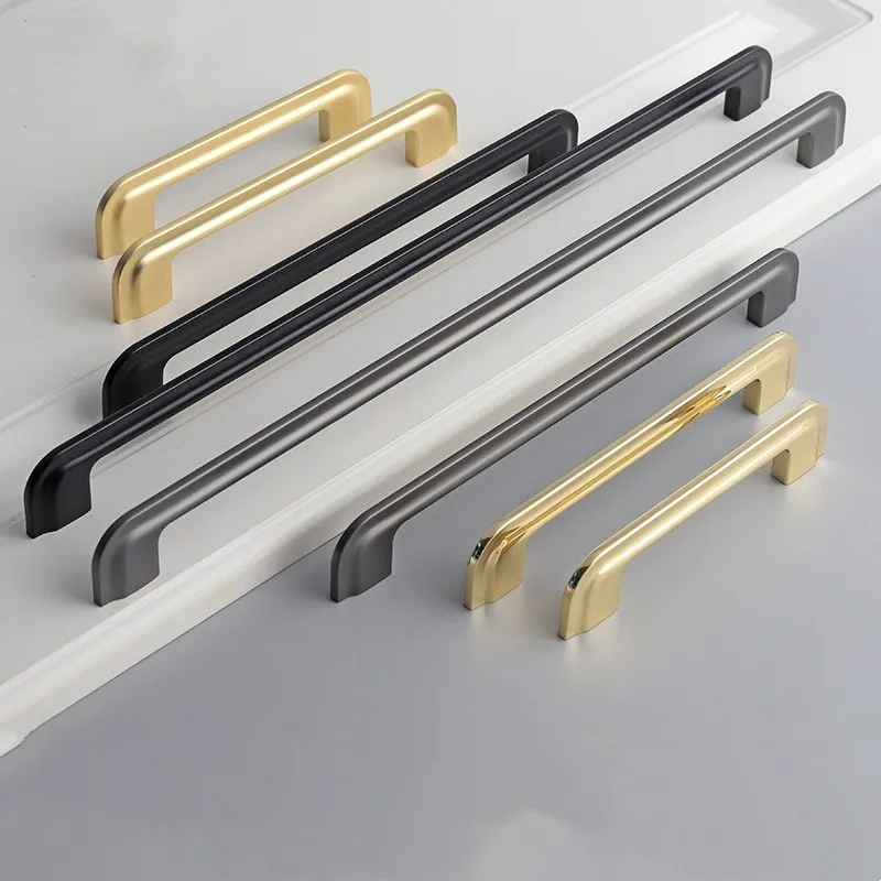 Quality Furniture Hardware - Czarny Przedłużony Uchwyt do Drzwi Szafy