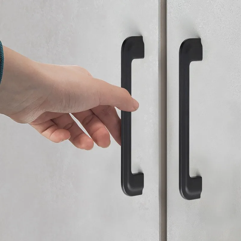 Czarny Przedłużony Uchwyt do D – Quality Furniture Hardware recenzja i cena